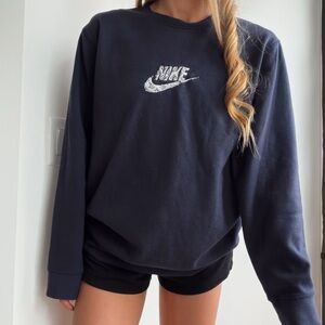 Nike Embroidered Crewneck